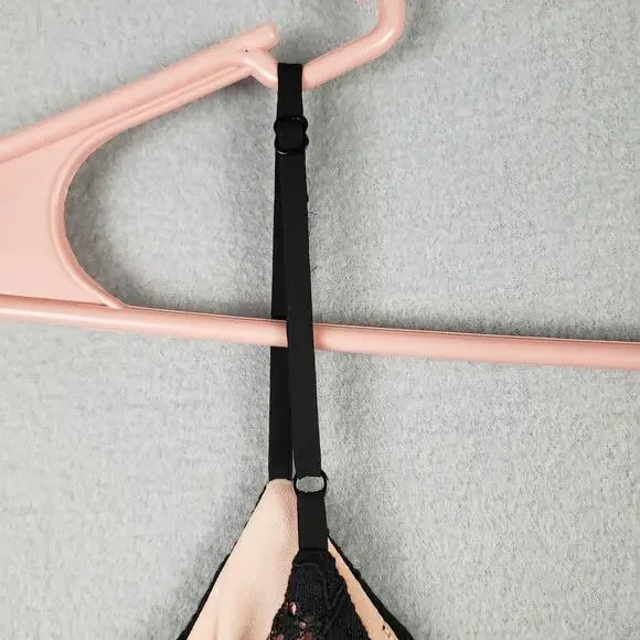 Aritzia Babaton Size XXS Lace Overlay Camisole Tank Top Black Modern Elegant - Picture 10 of 10